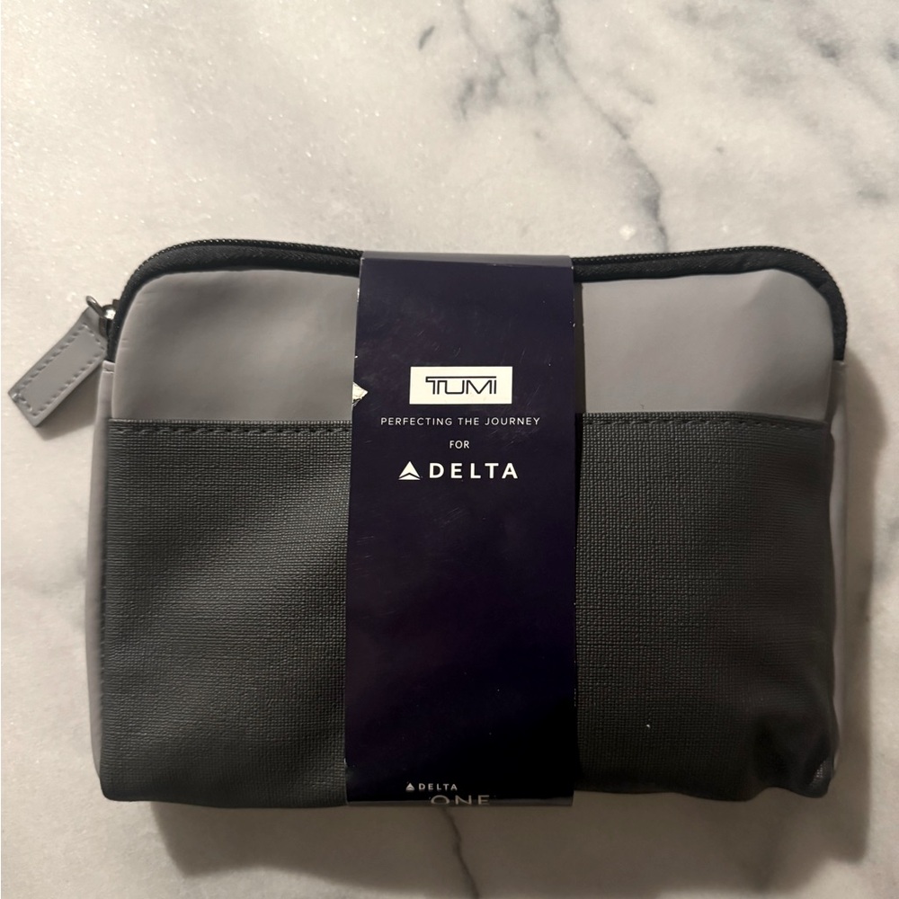 Tumi x Delta Travel Case